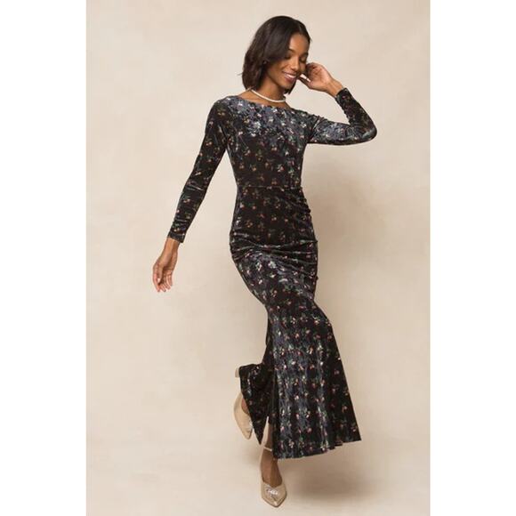 New Ivy City Co Womens Black Red Velvet Floral Ari Maxi Dress Small - Picture 1 of 8